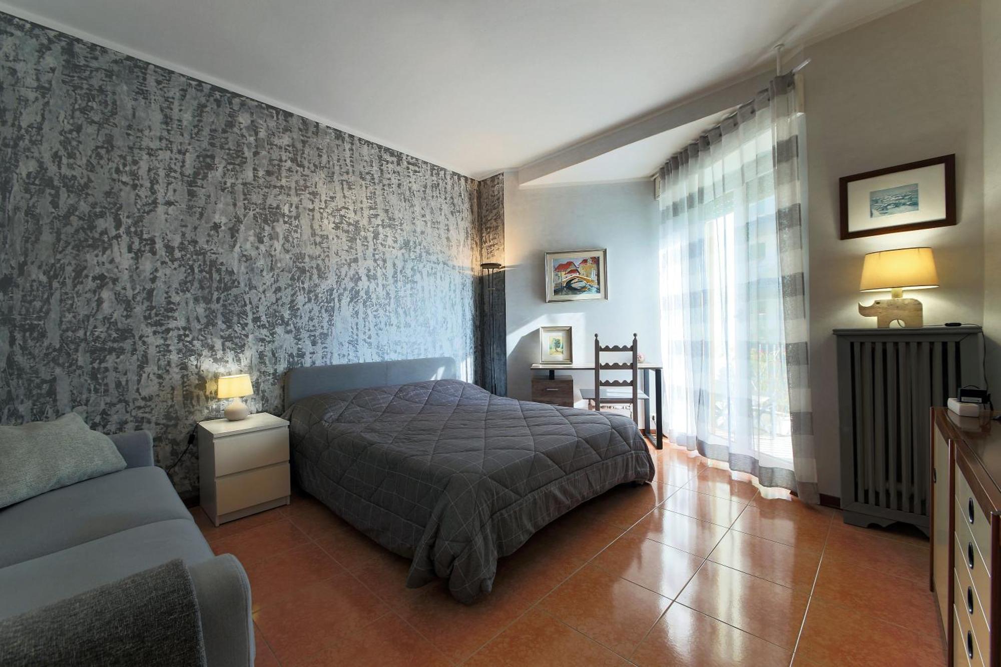 Private Parking - Family Home - 15 Min To Venice Mestre Luaran gambar